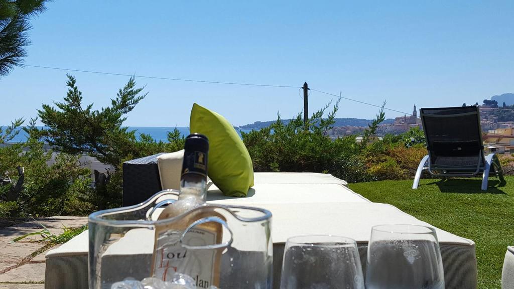 Cap au Sud,Vue panoramique mer,piscine Menton Extérieur photo